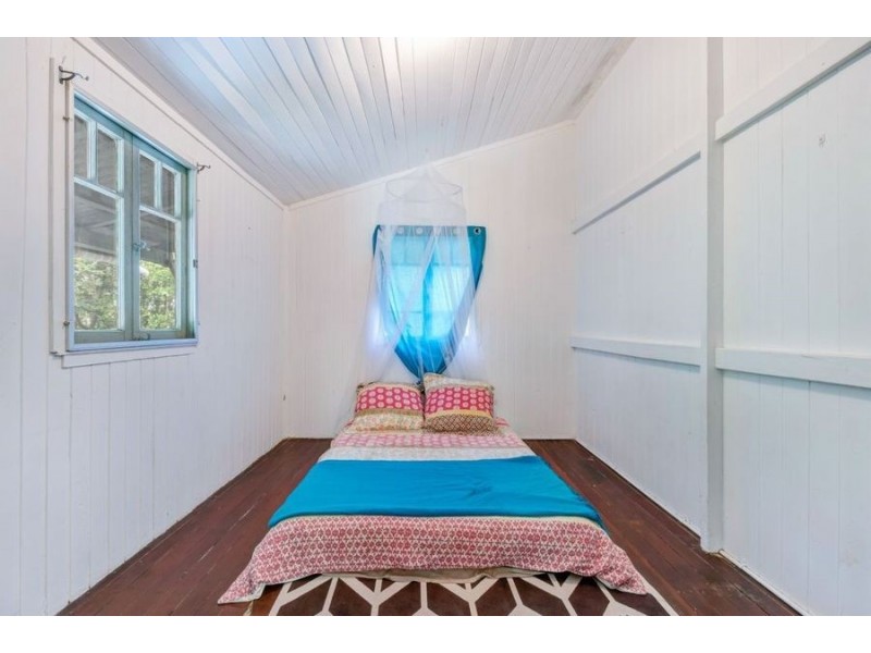 19 Caloundra Street, Landsborough QLD 4550