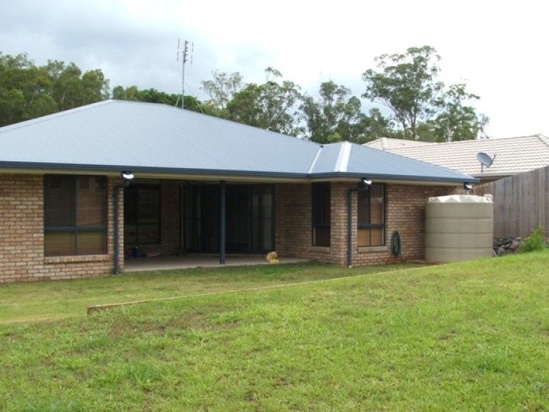 41 Smerdon Way, Glass House Mountains QLD 4518