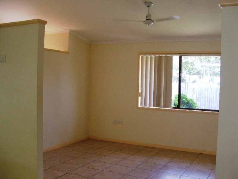 2/10 Cribb Street, Landsborough QLD 4550