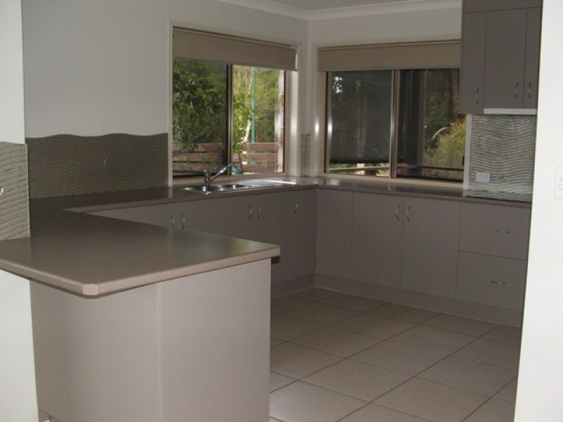 7 Parkside Drive, Beerwah QLD 4519