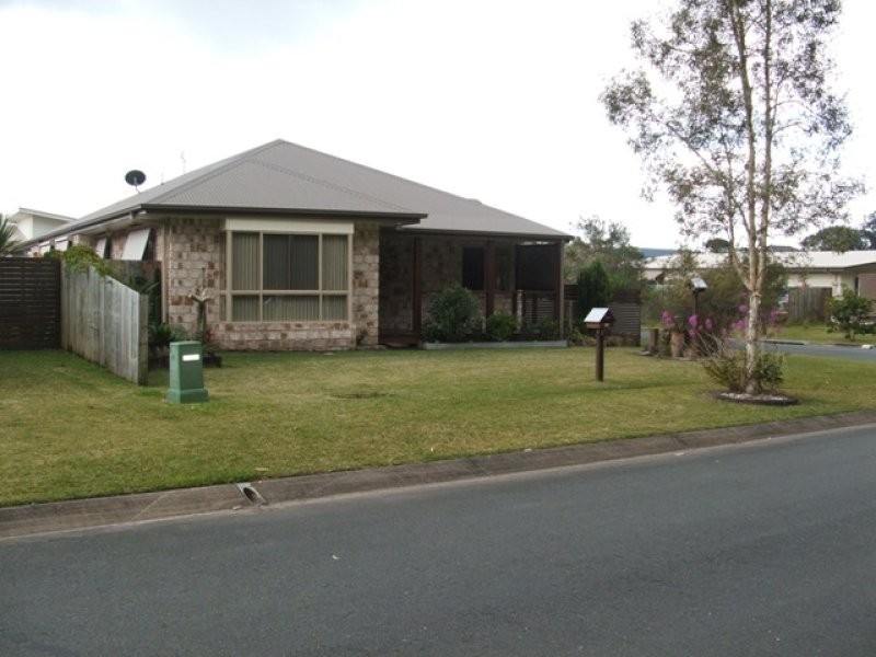 7 Parkside Drive, Beerwah QLD 4519