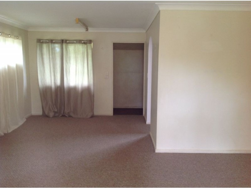 52 Tamarind Street, Maleny QLD 4552