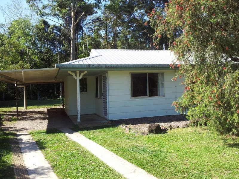 38 Vidler, Landsborough QLD 4550