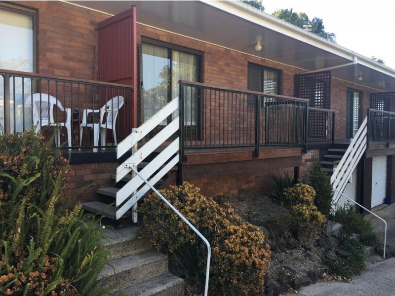 2/27 North Maleny Road, Maleny QLD 4552