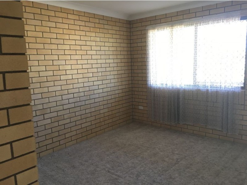 2/27 North Maleny Road, Maleny QLD 4552