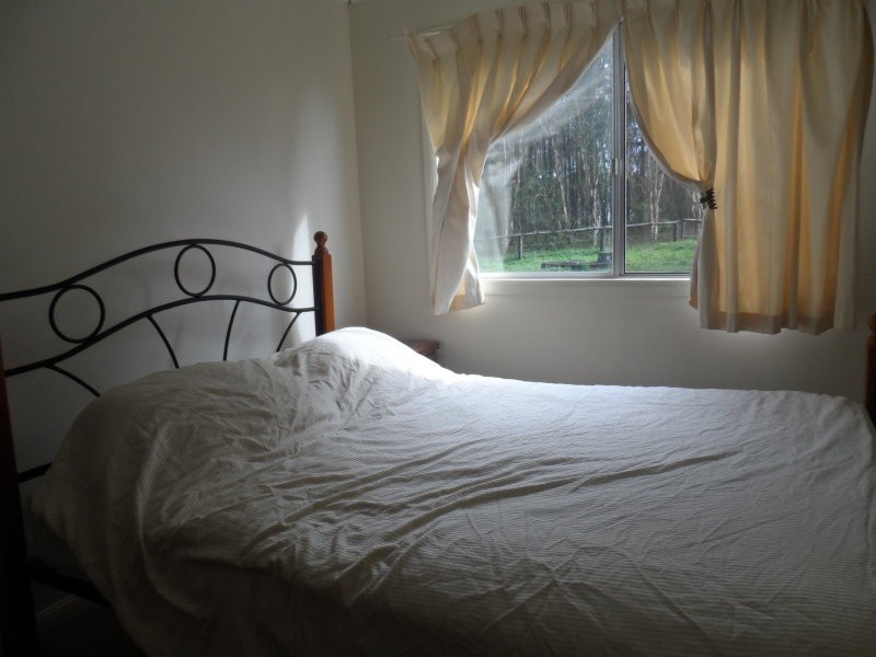 77 Hardwood Road, Landsborough QLD 4550