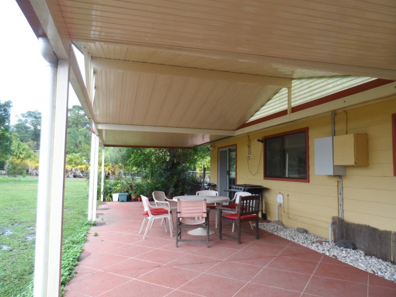 77 Hardwood Road, Landsborough QLD 4550