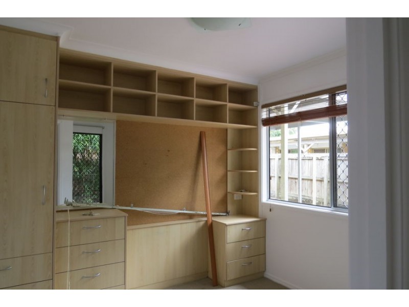 25 Montrose Street, Beerwah QLD 4519