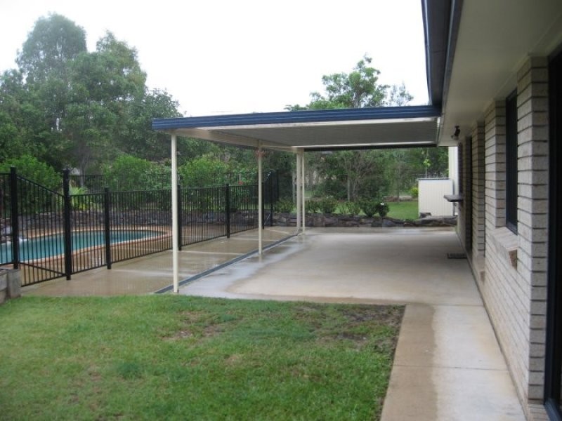 5 Newton Drive, Beerwah QLD 4519