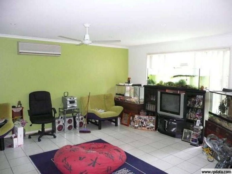 11 Cottonwood Court, Landsborough QLD 4550