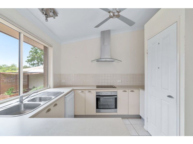 7 Cunningham Street, Landsborough QLD 4550