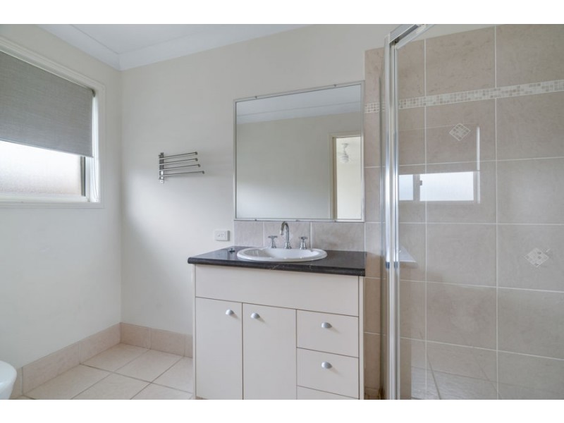 7 Cunningham Street, Landsborough QLD 4550