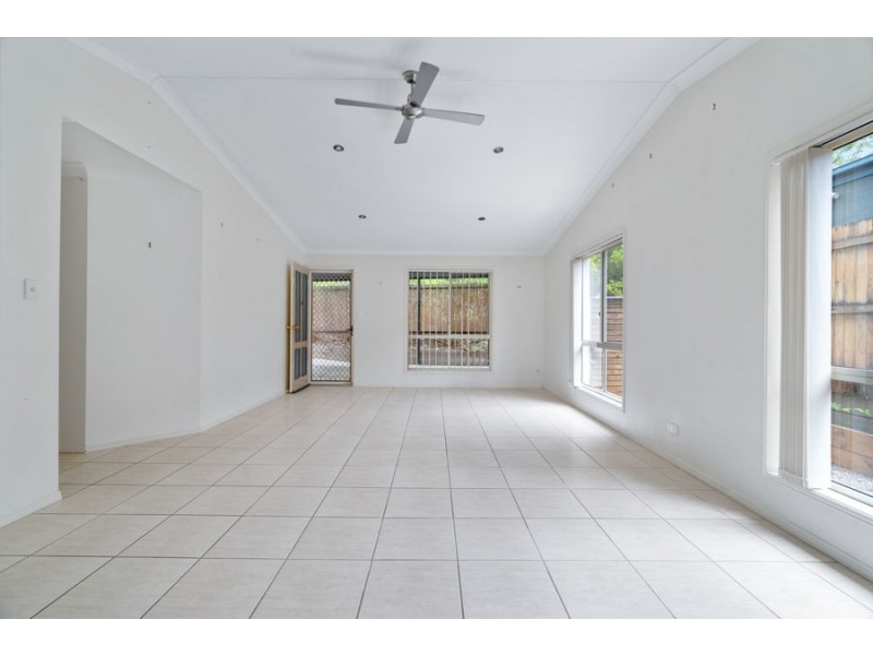 7 Cunningham Street, Landsborough QLD 4550