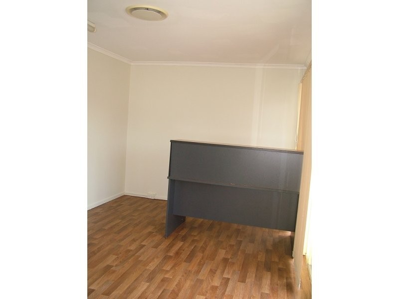 8/4 Mill Street, Landsborough QLD 4550