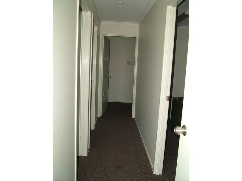 8/4 Mill Street, Landsborough QLD 4550