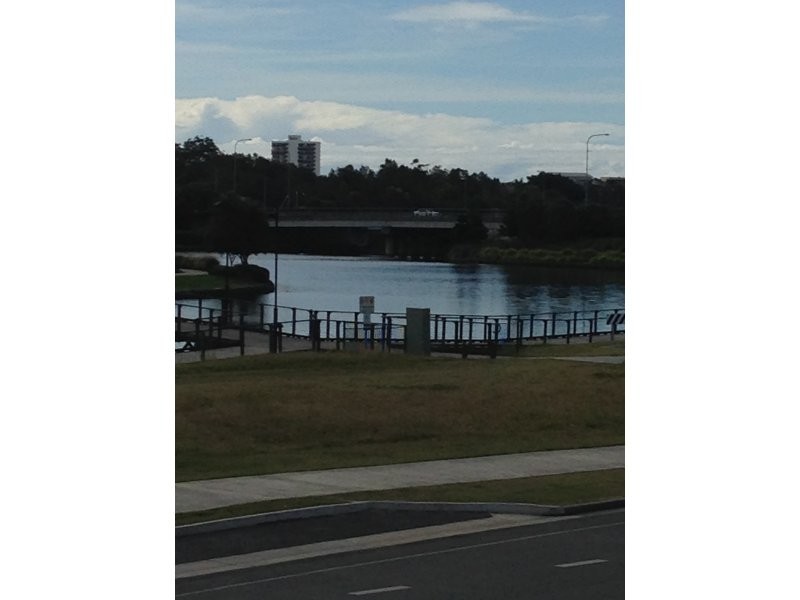 19 Sunrise Drive, Maroochydore QLD 4558