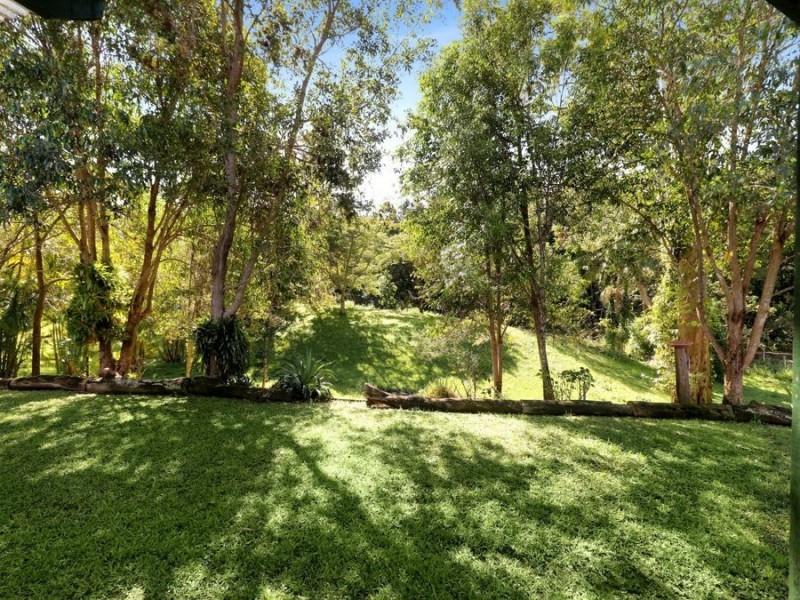 13 Sugar Gum Drive, Mooloolah Valley QLD 4553