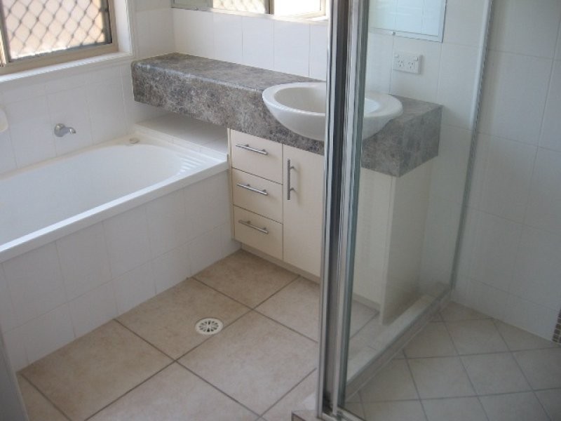 16 Sugar Coast Drive, Glass House Mountains QLD 4518
