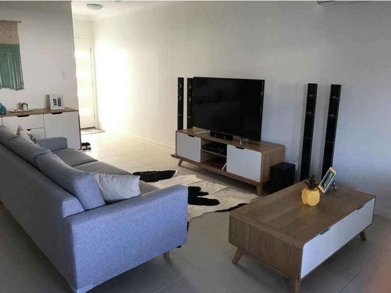 19/17 Greensboro Place, Little Mountain QLD 4551