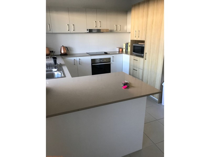 19/17 Greensboro Place, Little Mountain QLD 4551