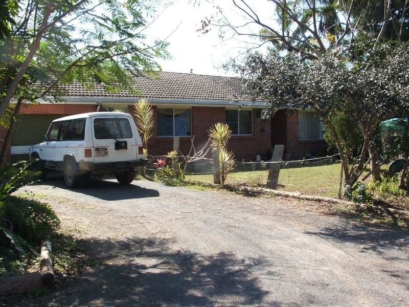 67-71 Beerwah Parade, Beerwah QLD 4519