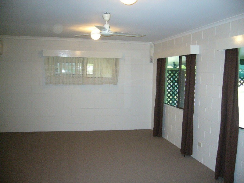 31 Gympie St North, Landsborough QLD 4550