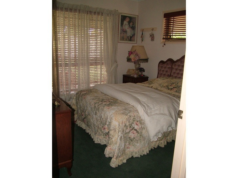 28 Peters Road, Glass House Mountains QLD 4518