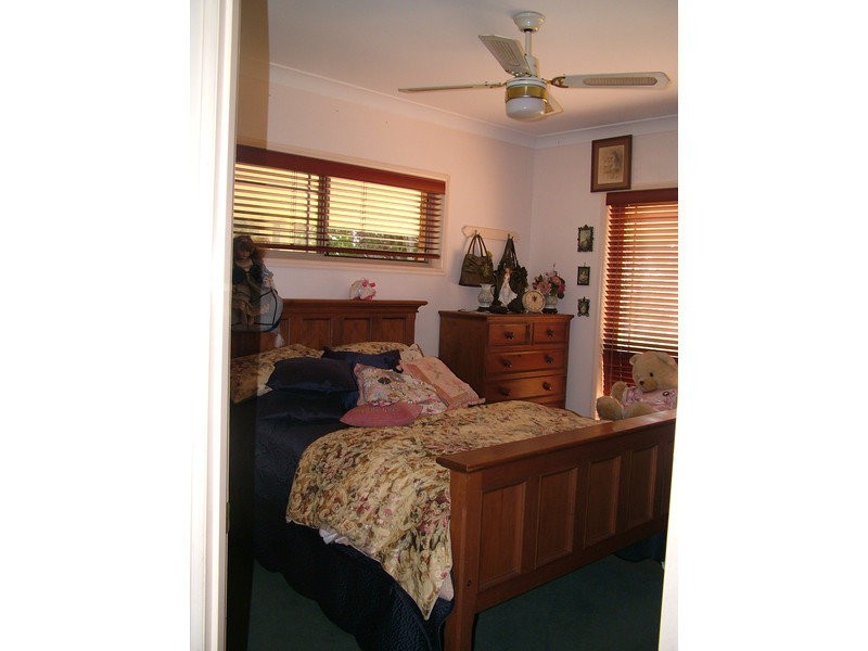 28 Peters Road, Glass House Mountains QLD 4518