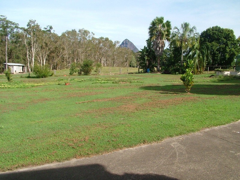 28 Peters Road, Glass House Mountains QLD 4518