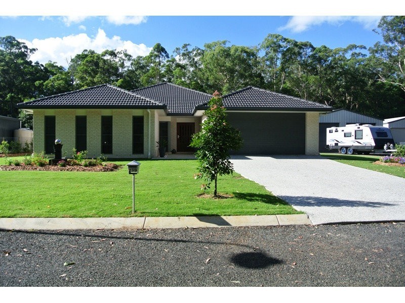 239 Lindeman Road, Beerwah QLD 4519
