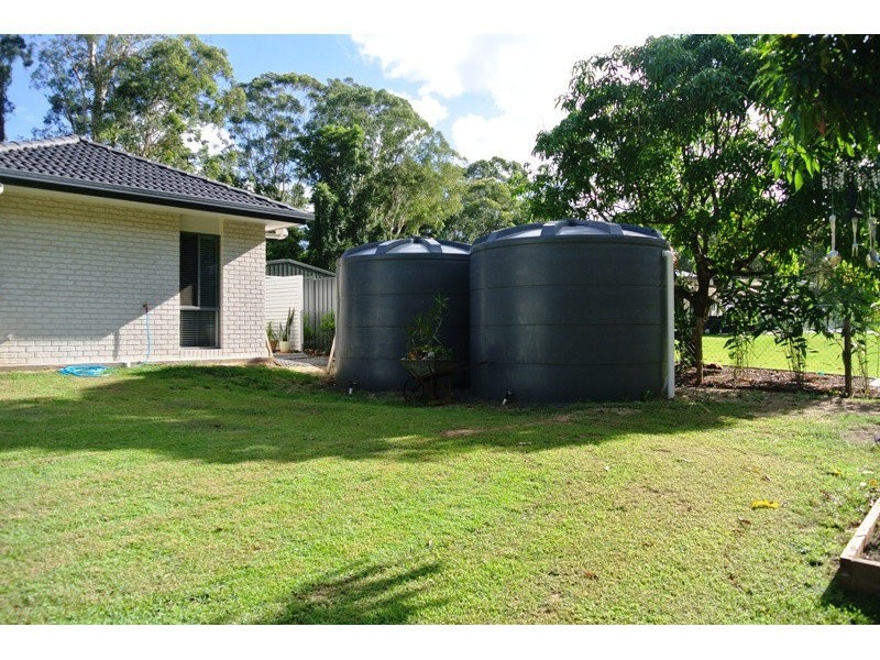 239 Lindeman Road, Beerwah QLD 4519