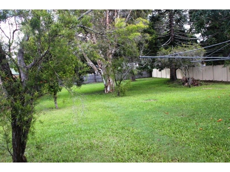 6 Mill Street, Landsborough QLD 4550
