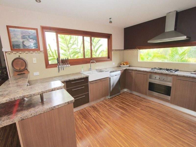 260 MACDONALDS Road, Peachester QLD 4519