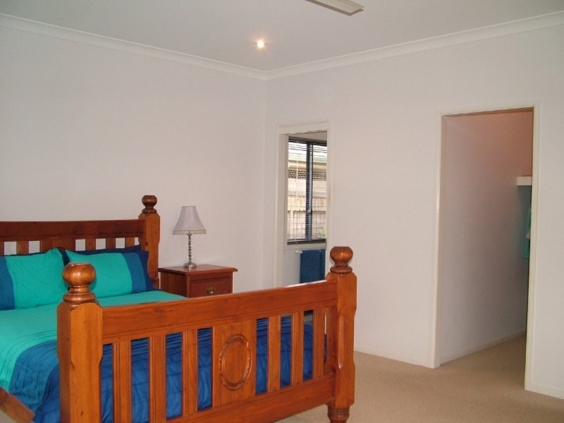 4 Rosewood Court, Landsborough QLD 4550