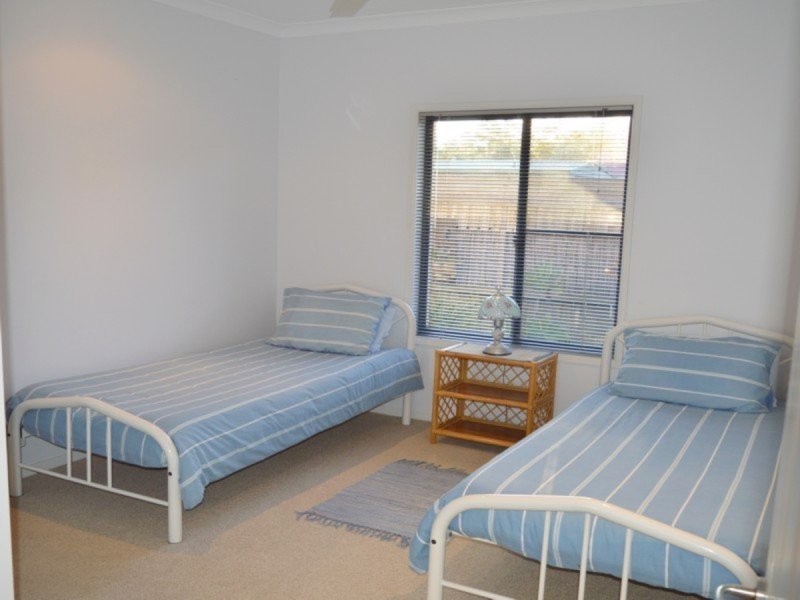 4 Rosewood Court, Landsborough QLD 4550