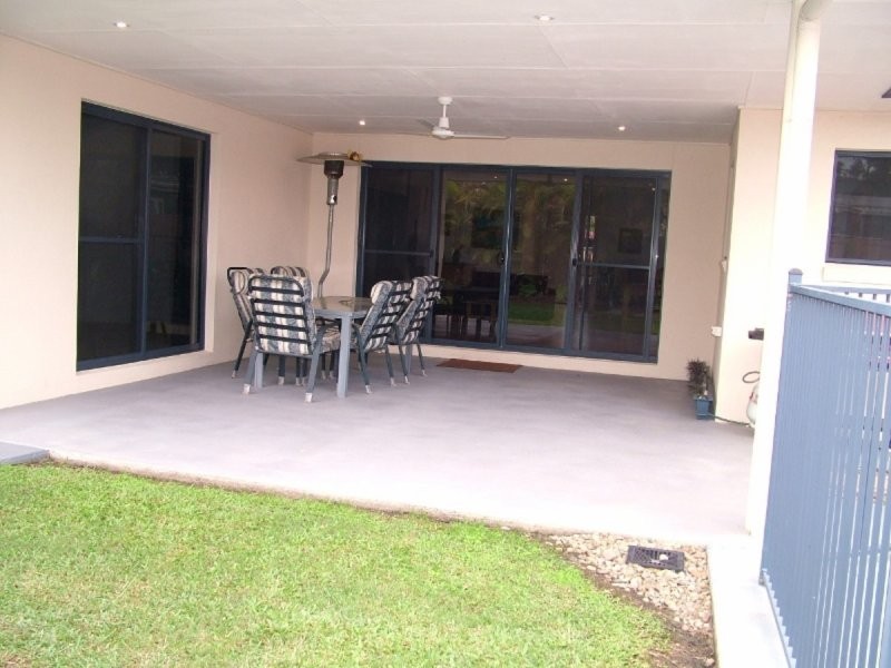 4 Rosewood Court, Landsborough QLD 4550