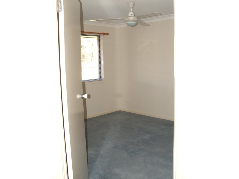 4 Firth Court, Landsborough QLD 4550