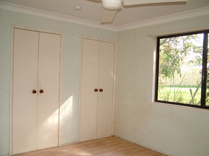 6 Beerwah St, Landsborough QLD 4550