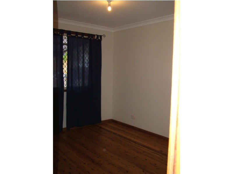 4 Mary Street, Landsborough QLD 4550