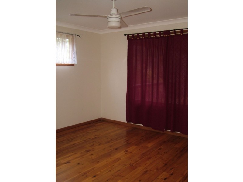 4 Mary Street, Landsborough QLD 4550