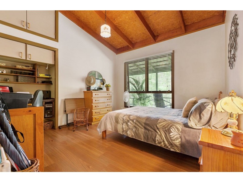 56 Myla rd, Landsborough QLD 4550