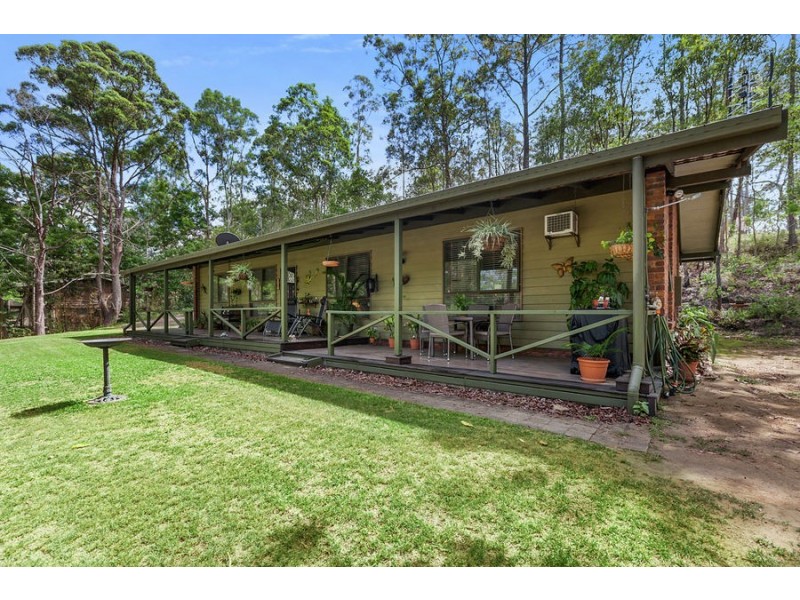 56 Myla rd, Landsborough QLD 4550