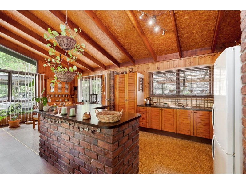 56 Myla rd, Landsborough QLD 4550