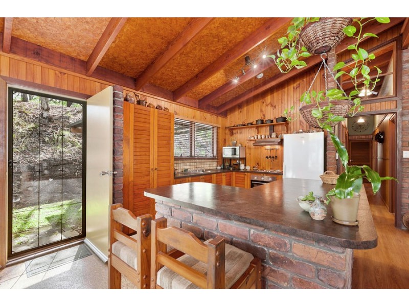 56 Myla rd, Landsborough QLD 4550