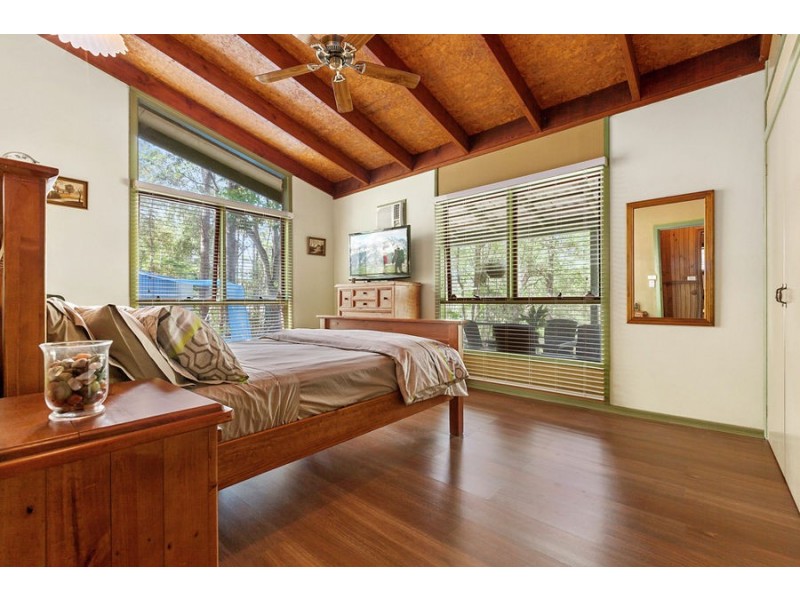 56 Myla rd, Landsborough QLD 4550