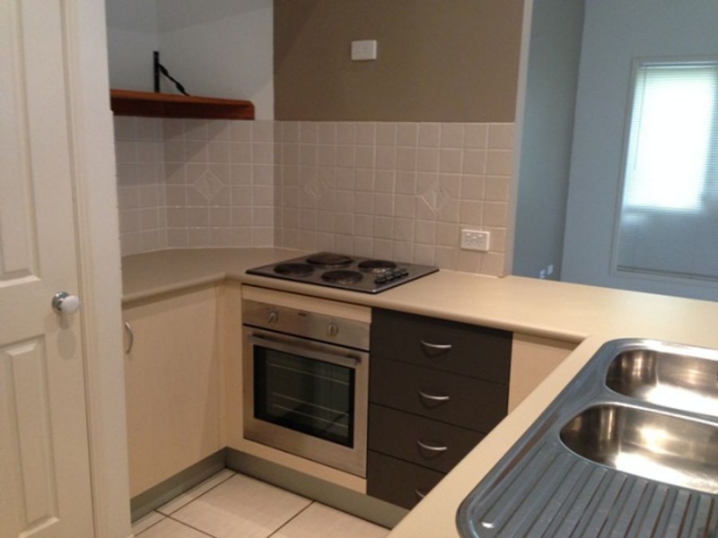 37 Tiverton Place, Landsborough QLD 4550