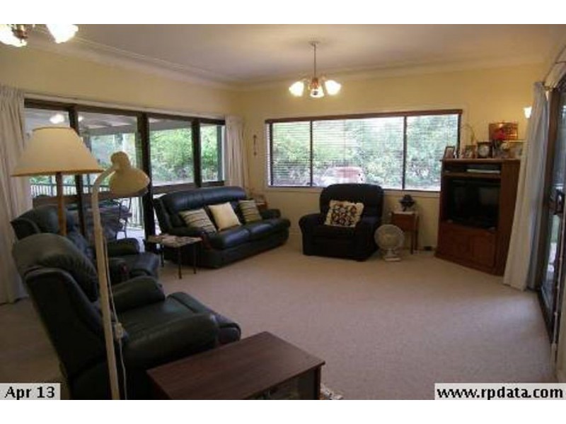 256 Hardwood Road, Landsborough QLD 4550