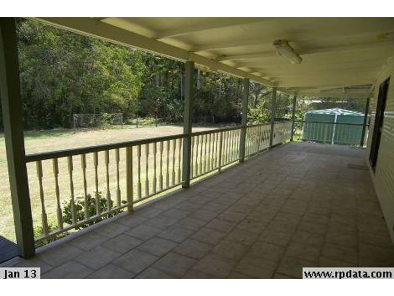 256 Hardwood Road, Landsborough QLD 4550