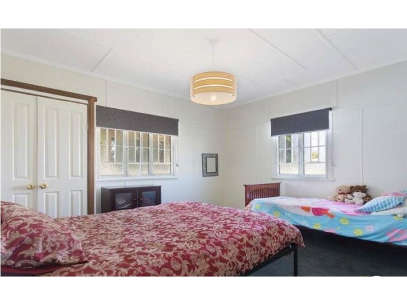 10A Simpson St, Beerwah QLD 4519