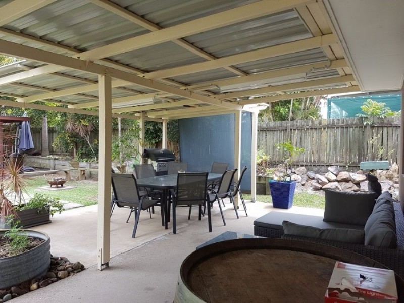 12 Chantilly Cresc, Beerwah QLD 4519